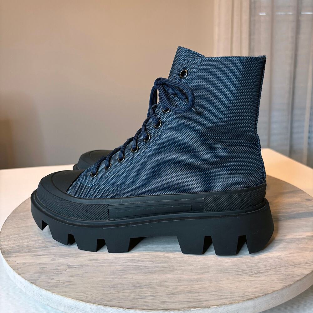 Jeffrey Campbell Lug Sole Combat Boots Black Blue Platform Women's Size 7.5 Zip - Picture 2 of 11